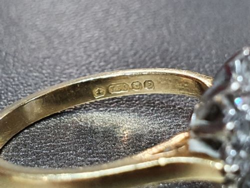 FIERY OPAL DIAMOND HALO ON 18CT GOLD BAND SIZE K 12 - ADDITIONAL PHOTO 2