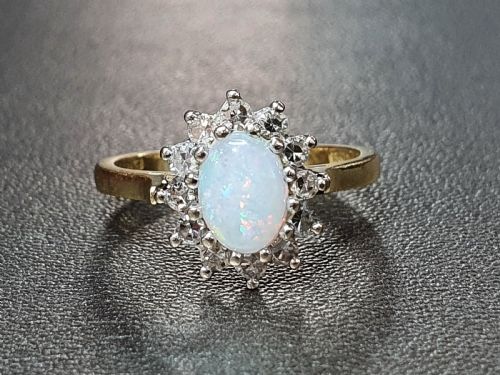 FIERY OPAL DIAMOND HALO ON 18CT GOLD BAND SIZE K 12 - ADDITIONAL PHOTO 4
