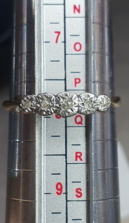 ART DECO ERA TIFFANY CO PLATINUM SET 5 STONE DIAMOND ON 18CT GOLD RING P12 C1930 - ADDITIONAL PHOTO 4