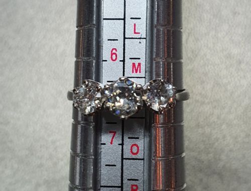ANTIQUE 18CT WHITE GOLD 100CT OLD CUT DIAMOND TRILOGY RING C1920 N12 - ADDITIONAL PHOTO 7