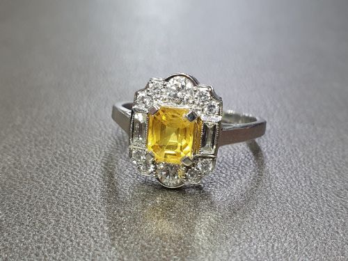 ART DECO PLATINUM YELLOW SAPPHIRE BAGUETTE DIAMOND 1930S RING SIZE N12 - ADDITIONAL PHOTO 5