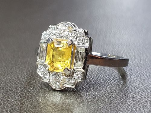 ART DECO PLATINUM YELLOW SAPPHIRE BAGUETTE DIAMOND 1930S RING SIZE N12 - ADDITIONAL PHOTO 7