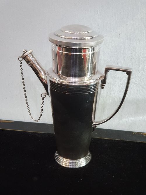 MAPPIN WEBB KEITH MURRAY SILVER PLATED COCKTAIL SHAKER C1930 - ADDITIONAL PHOTO 9