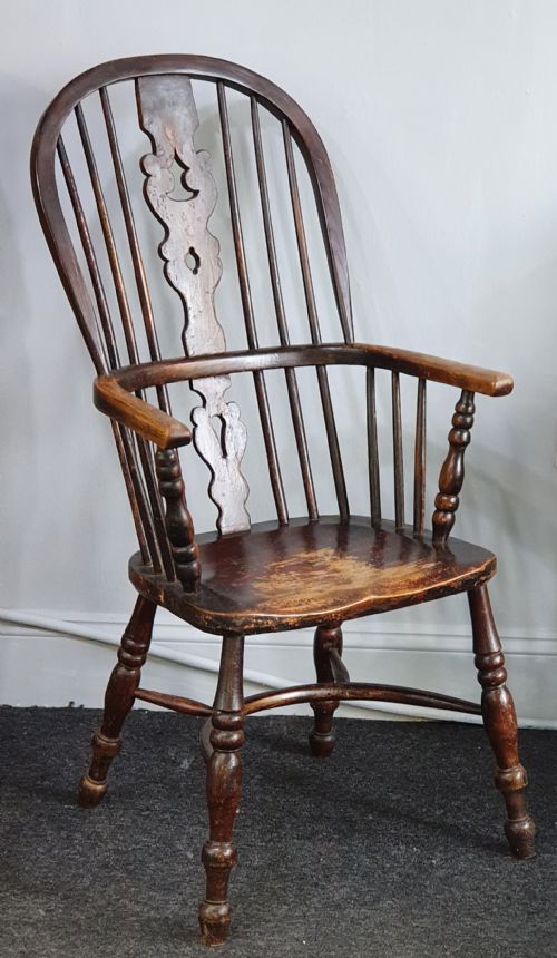 HIGH HOOP BACK ASH WINDSOR ARMCHAIR MID 19TH CENTURY - ADDITIONAL PHOTO 2