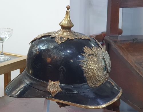 RARE WWI PERIOD PORTUGUESE NATIONAL GUARD PICKELHAUBE - ADDITIONAL PHOTO 4