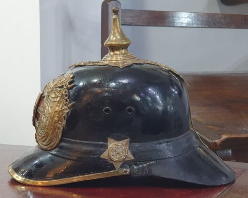 RARE WWI PERIOD PORTUGUESE NATIONAL GUARD PICKELHAUBE - ADDITIONAL PHOTO 8