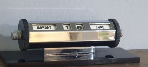 ART DECO PERPETUAL CHROME DESK CALENDAR C1930 - ADDITIONAL PHOTO 2