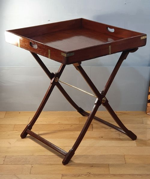 mahogany campaign butler's tray 19th century - CATEGORY: ANTIQUE MISCELLANEOUS - DATED 19TH CENTURY