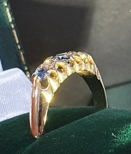 EDWARDIAN 033CT SAPPHIRE DIAMOND 5 STONE 18CT GOLD RING SIZE P - ADDITIONAL PHOTO 6