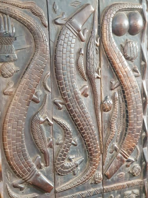 LARGE ORNATE MALIAN DOGON GRANARY DOOR EARLY 20TH CENTURY - ADDITIONAL PHOTO 2
