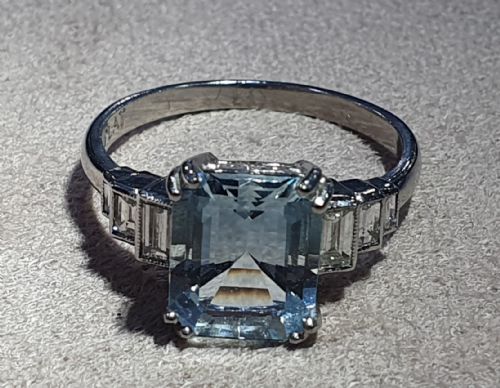 ART DECO EMERALD CUT 3CT AQUAMARINE DIAMOND SHOULDERS PLATINUM RING 4000 - ADDITIONAL PHOTO 5