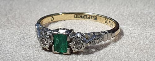 ART DECO EMERALD DIAMOND 18CT PLATINUM RING SIZE O12 - ADDITIONAL PHOTO 2