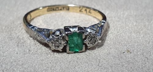 ART DECO EMERALD DIAMOND 18CT PLATINUM RING SIZE O12 - ADDITIONAL PHOTO 1