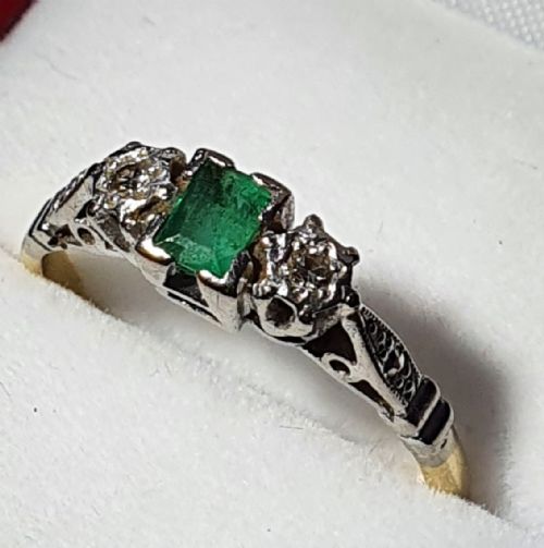 ART DECO EMERALD DIAMOND 18CT PLATINUM RING SIZE O12 - ADDITIONAL PHOTO 4