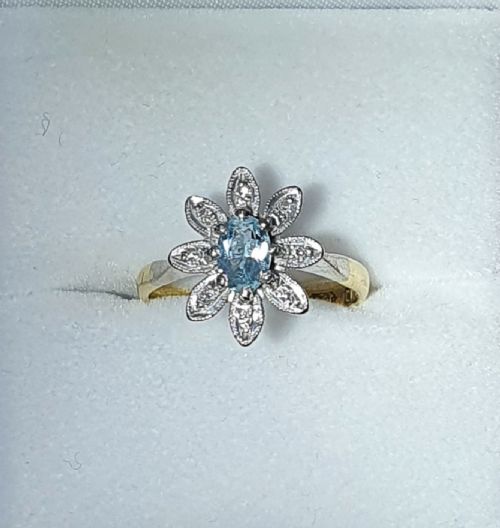 edwardian aquamarine flower petal diamond cluster ring 18ct gold size l - CATEGORY: ANTIQUE JEWELLERY - DATED EDWARDIAN