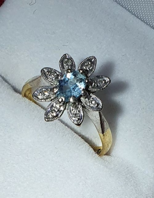 EDWARDIAN AQUAMARINE FLOWER PETAL DIAMOND CLUSTER RING 18CT GOLD SIZE L - ADDITIONAL PHOTO 1