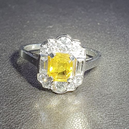 ART DECO PLATINUM YELLOW SAPPHIRE BAGUETTE DIAMOND 1930S RING SIZE N12 - ADDITIONAL PHOTO 9