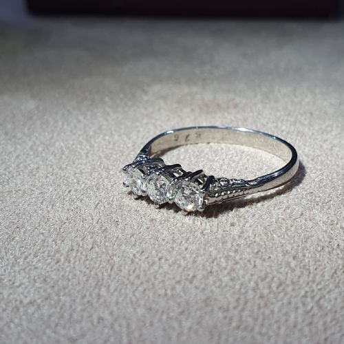 EDWARDIAN 05CT VSIEF DIAMOND TRILOGY PLATINUM RING SIZE O - ADDITIONAL PHOTO 8
