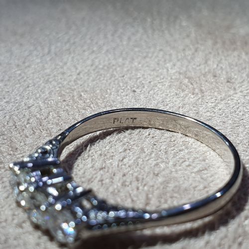 EDWARDIAN 05CT VSIEF DIAMOND TRILOGY PLATINUM RING SIZE O - ADDITIONAL PHOTO 10