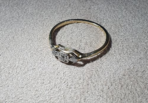 ART DECO PLATINUM SET 3 DIAMOND OPEN RING ON 18CT GOLD BAND RING SIZE O12 - ADDITIONAL PHOTO 5