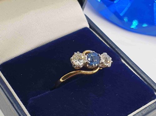 ART DECO SAPPHIRE DIAMOND TRILOGY 18CT GOLD PLATINUM TWIST SIZE Q - ADDITIONAL PHOTO 7