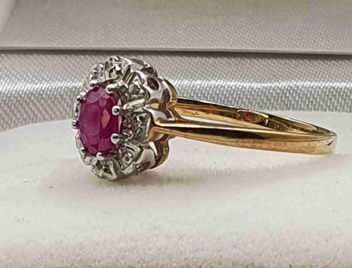art deco design oval cut ruby diamond halo platinum setting 9ct gold band size n - CATEGORY: ANTIQUE JEWELLERY - DATED 1930