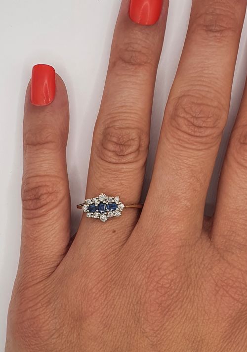 VINTAGE BAGUETTE CUT SAPPHIRE DIAMOND 9CT GOLD RING SIZE O - ADDITIONAL PHOTO 1