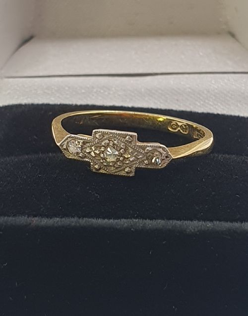 ART DECO GEOMETRIC PLATINUM STAR SET DIAMONDS ON 9CT GOLD BAND RING SIZE O12 - ADDITIONAL PHOTO 3