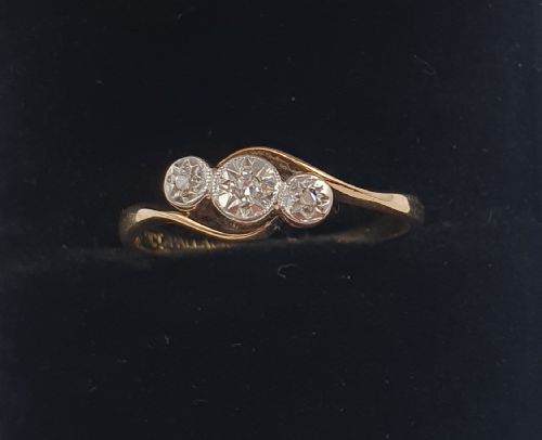 art deco geometric palladium star set swirl diamond trilogy on 9ct gold band ring size q - CATEGORY: ANTIQUE JEWELLERY - DATED 1930