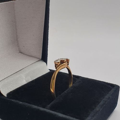 ART DECO GEOMETRIC PALLADIUM STAR SET SWIRL DIAMOND TRILOGY ON 9CT GOLD BAND RING SIZE Q - ADDITIONAL PHOTO 3