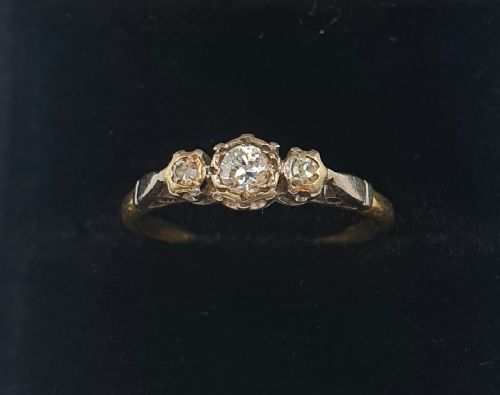 ART DECO TRILOGY PLATINUM DIAMOND RING ON 18CT GOLD SIZE L12 - ADDITIONAL PHOTO 5