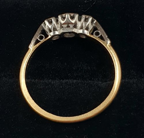 ART DECO TRILOGY PLATINUM DIAMOND RING ON 18CT GOLD SIZE L12 - ADDITIONAL PHOTO 2