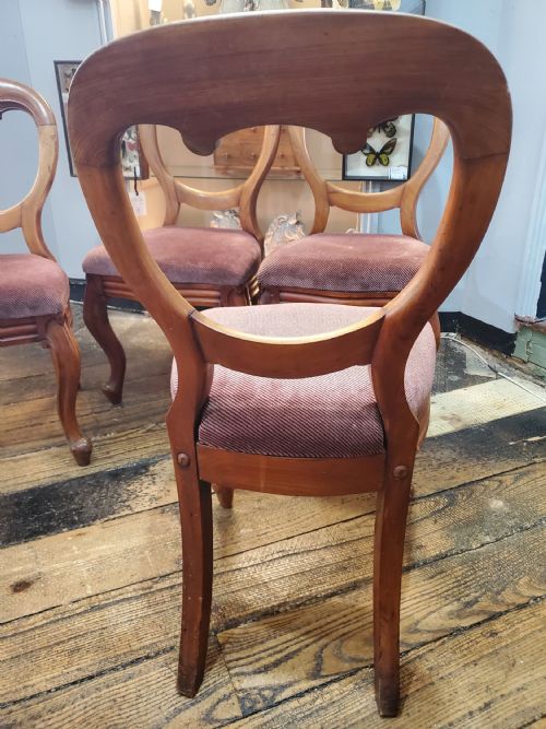 SET OF 4 VICTORIAN WALNUT BALLOON BACK DINING CHAIRS C1880 - ADDITIONAL PHOTO 6
