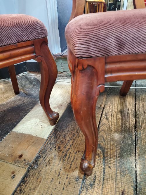 SET OF 4 VICTORIAN WALNUT BALLOON BACK DINING CHAIRS C1880 - ADDITIONAL PHOTO 5