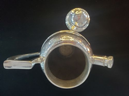 ART DECO NORTH AMERICAN COCKTAIL SHAKER JUG HAMMERED SILVER PLATE C1930S - ADDITIONAL PHOTO 2