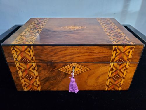 VICTORIAN PARQUETRY INLAID WALNUT JEWELLERY BOX C1880 - ADDITIONAL PHOTO 2