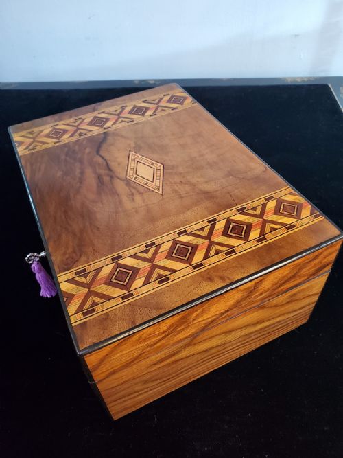 VICTORIAN PARQUETRY INLAID WALNUT JEWELLERY BOX C1880 - ADDITIONAL PHOTO 9