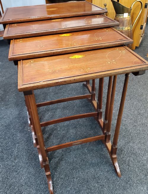 EDWARDIAN SET OF X4 NESTING TABLES AWARDED TO CADBURY FAMILY C1900 - ADDITIONAL PHOTO 6