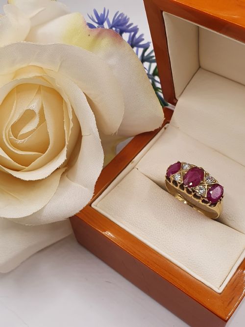 RUBY DIAMOND 18CT GOLD TRILOGY RING SIZE O - ADDITIONAL PHOTO 1