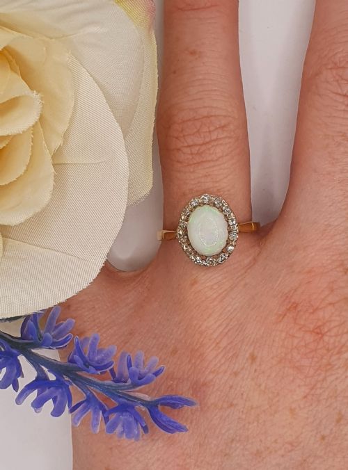 OPAL DIAMOND 9CT GOLD CLUSTER RING SIZE O - ADDITIONAL PHOTO 8