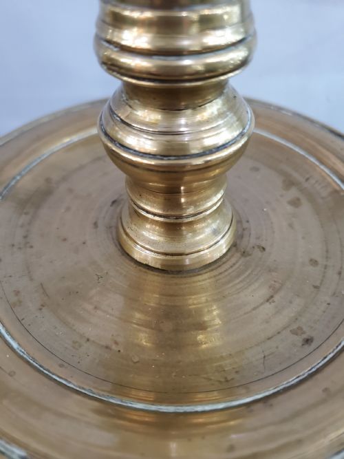 PRICKET CANDLESTICKS DUTCH COLONIAL PAIR 17TH CENTURY - ADDITIONAL PHOTO 2