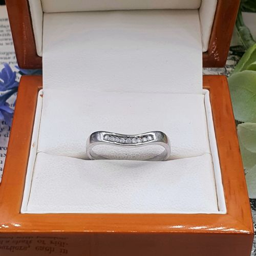 18CT WHITE GOLD DIAMOND WISHBONE RING SIZE R - ADDITIONAL PHOTO 1