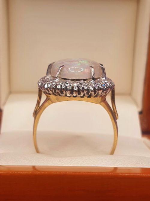 OPAL DIAMOND HALO ON 18CT GOLD RING SIZE S - ADDITIONAL PHOTO 3
