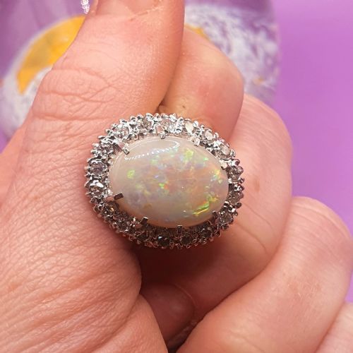 OPAL DIAMOND HALO ON 18CT GOLD RING SIZE S - ADDITIONAL PHOTO 7