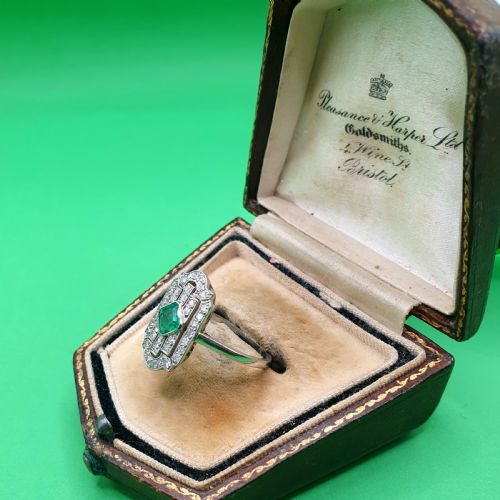 ART DECO EMERALD DIAMOND CLUSTER PANEL RING SIZE M12 - ADDITIONAL PHOTO 1