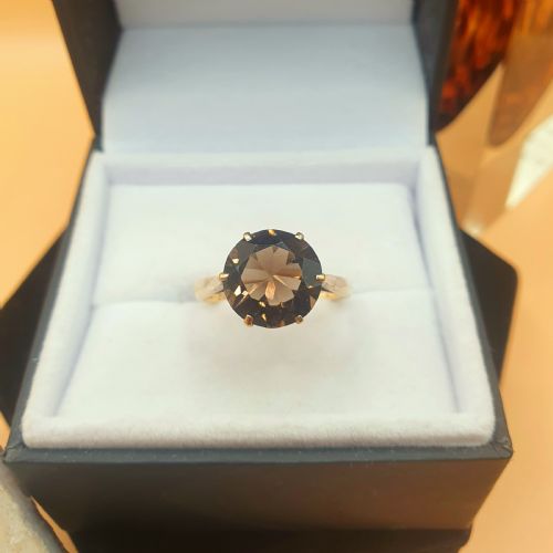 rare smoky topaz solitaire on 9ct gold band ring c1950s size o - CATEGORY: ANTIQUE JEWELLERY - DATED 1950