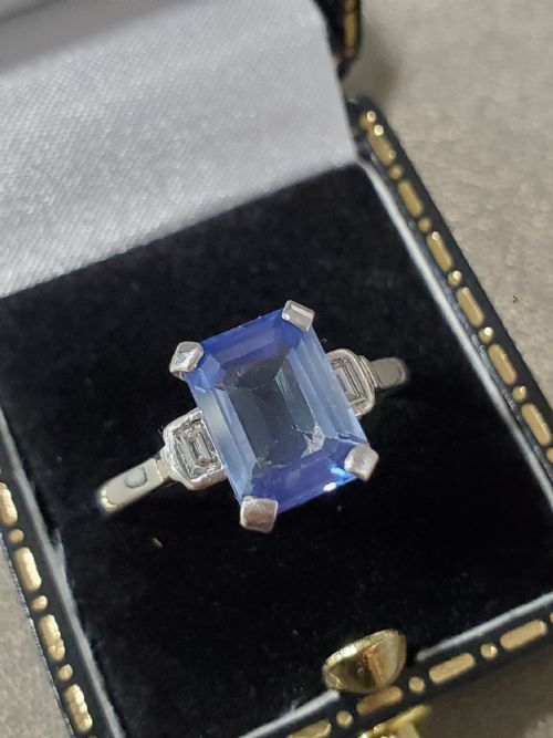 ART DECO SAPPHIRE DIAMOND 18CT WHITE GOLD RING C1920S SIZE R - ADDITIONAL PHOTO 3