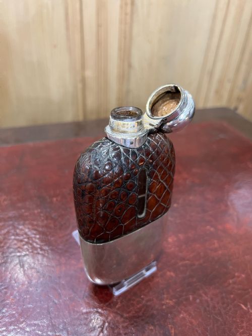 JAMES DIXON SONS SILVER PLATED CROCODILE LEATHER HIP FLASK - ADDITIONAL PHOTO 3