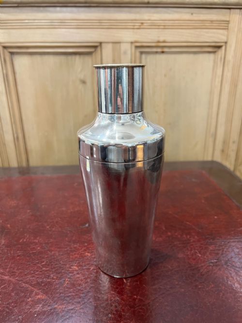 english art deco silver plated cocktail shaker with sleeve top c1950 - CATEGORY: ANTIQUE SILVER - DATED 1950