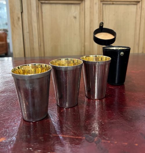 williams stirrup cups with gold gilt inner leather case c1930s - CATEGORY: ANTIQUE METAL - DATED 1930